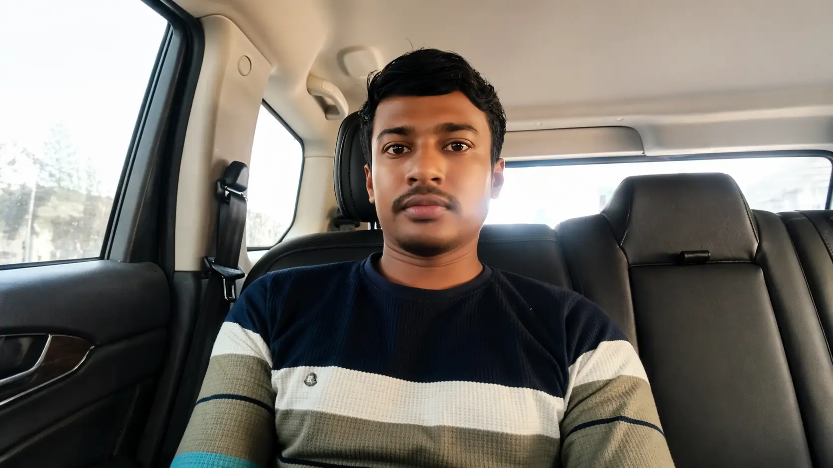 Author Bio Bharat ka Share Bazaar.Com